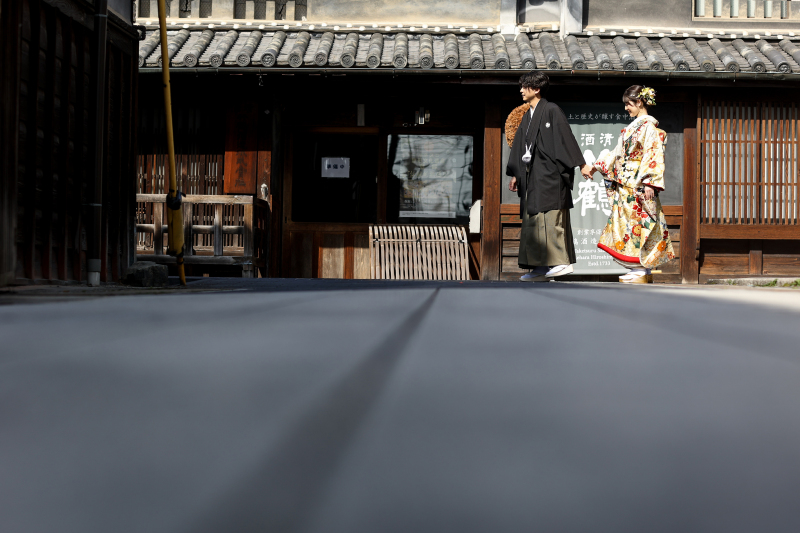 色打掛に着替えて街並みへ