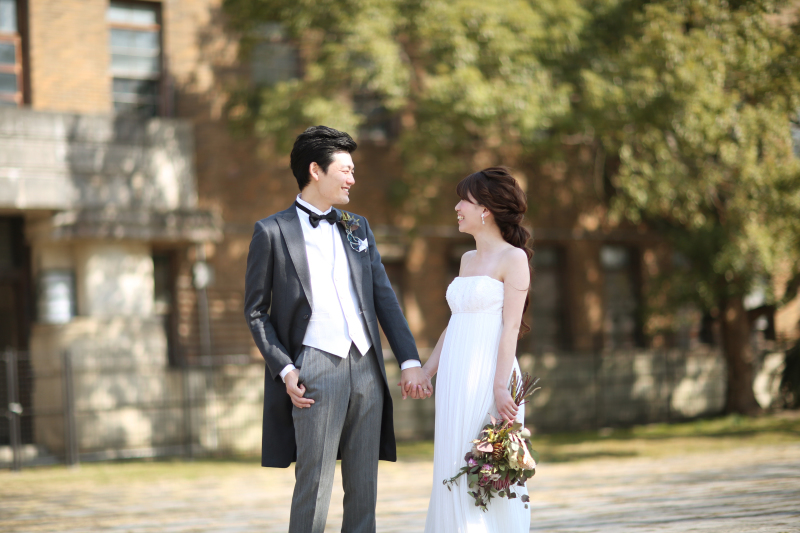 洋装はナチュラルに