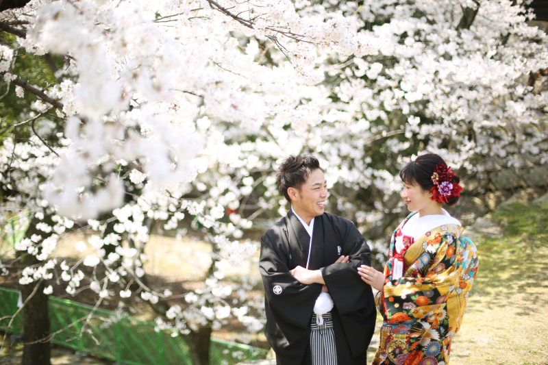 見つめあう二人