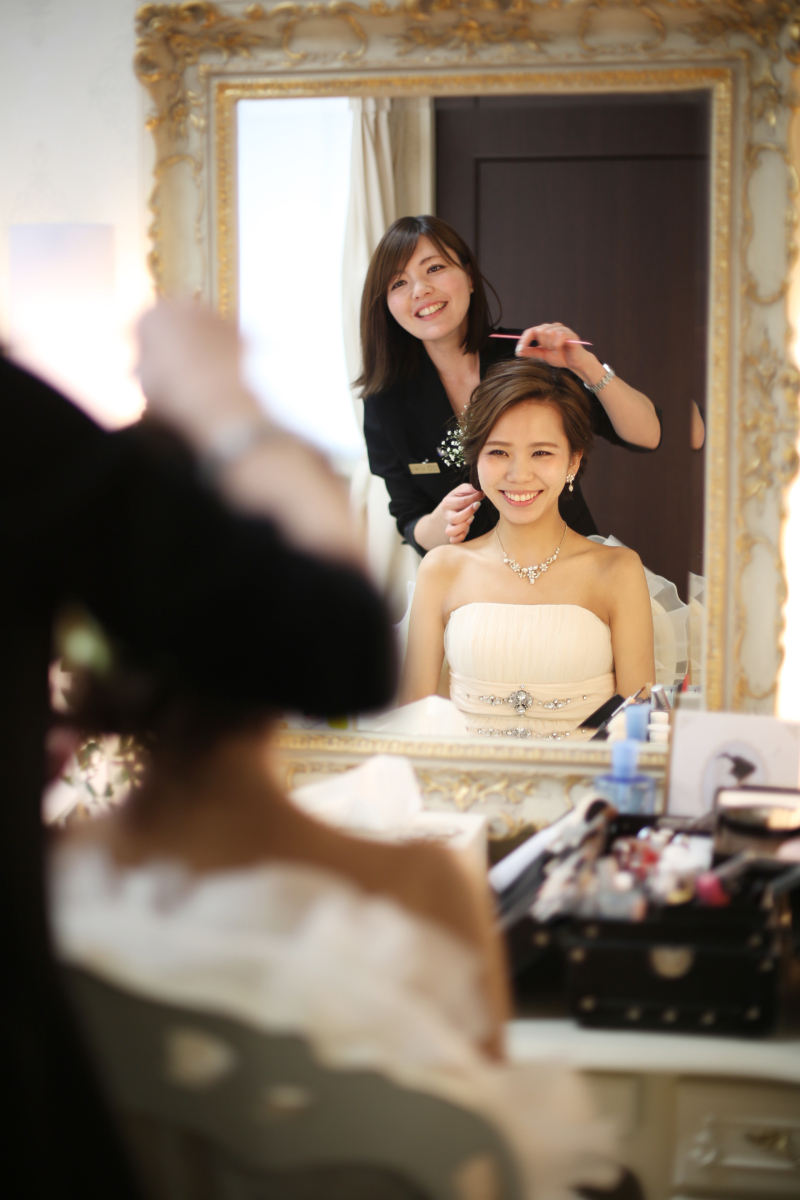 ご希望のお客様へは2着目ヘアチェンジも可能！