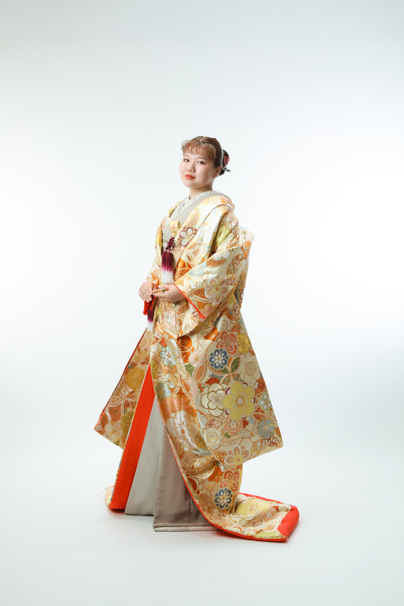 大進創寫舘ウェディング_色打掛・着物が豊富