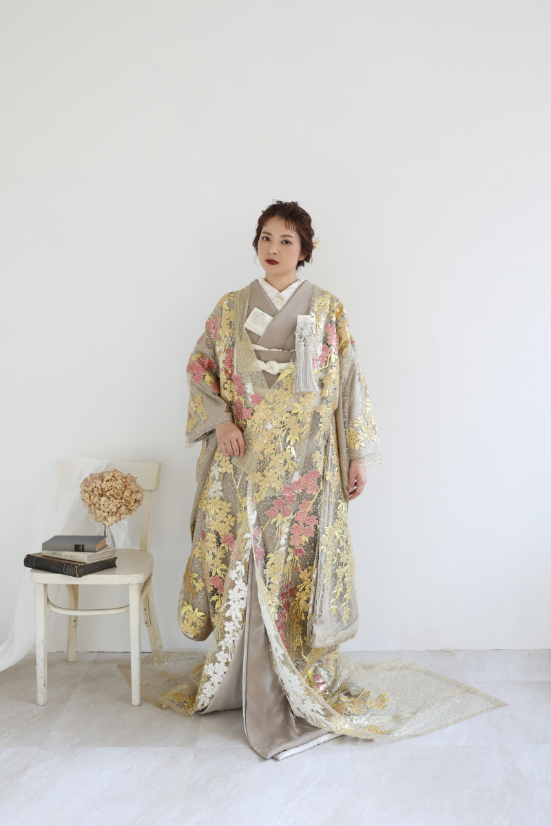 大進創寫舘ウェディング_色打掛・着物が豊富