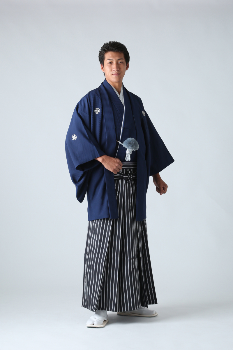 新郎様の衣装もたくさんご用意しております