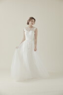 CRT-93☆チャペルはもちろん！ロケーションフォトにも！