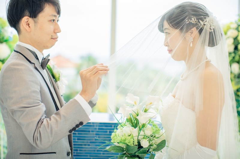 ベールUPのシーンを撮影中です♪