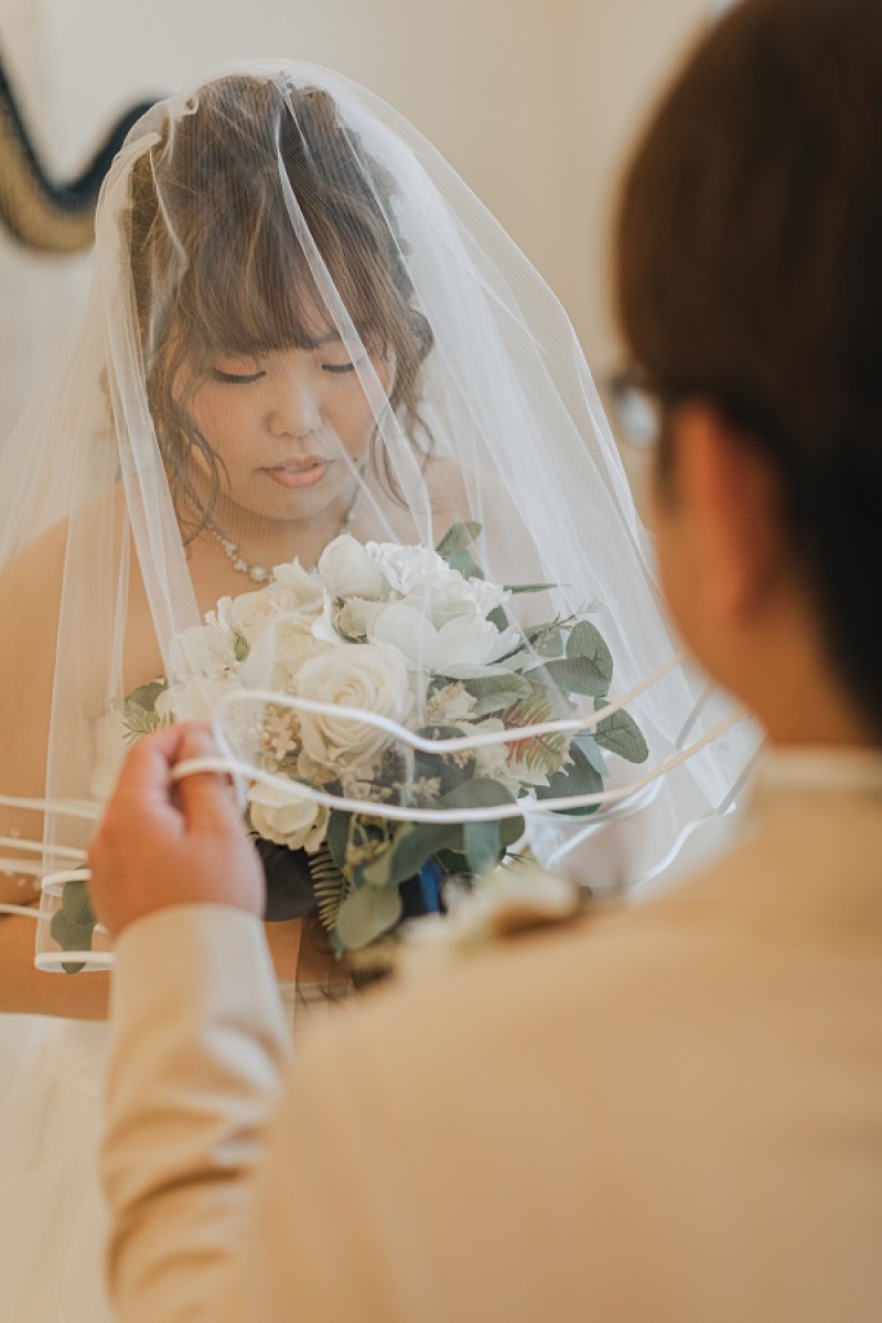 ご新婦様はベールダウンしてみました~!