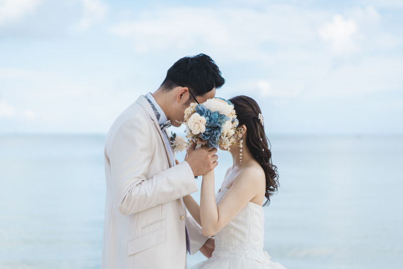 爽やかな白とブルーコーディネート♡