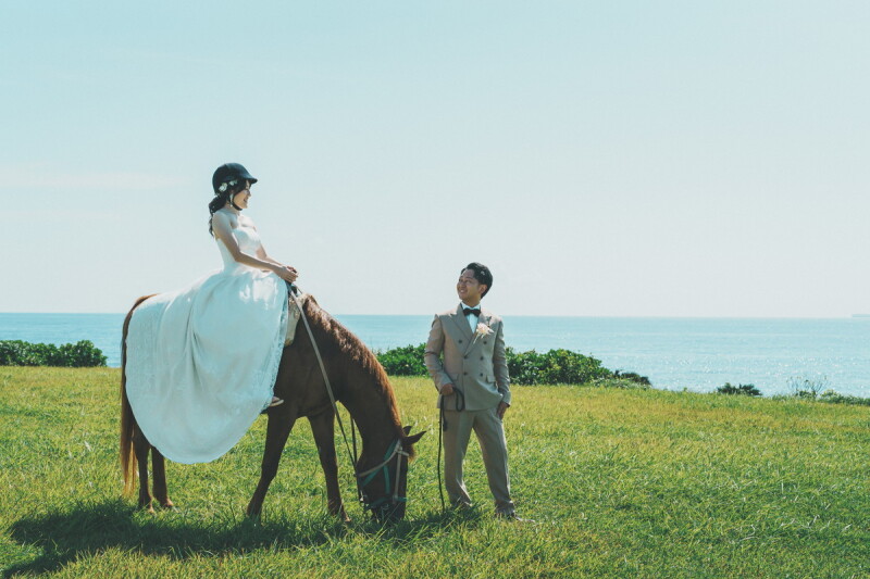 乗馬体験する新婦様♡