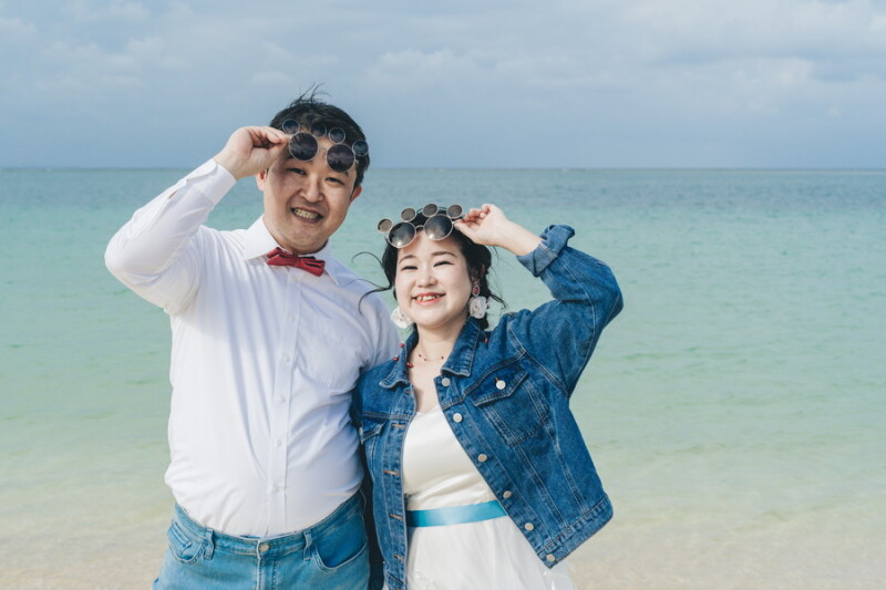 眩しい沖縄の海にはやっぱりサングラス♪
