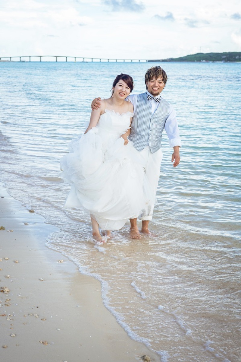 思いきって、海に入ってみました…♪