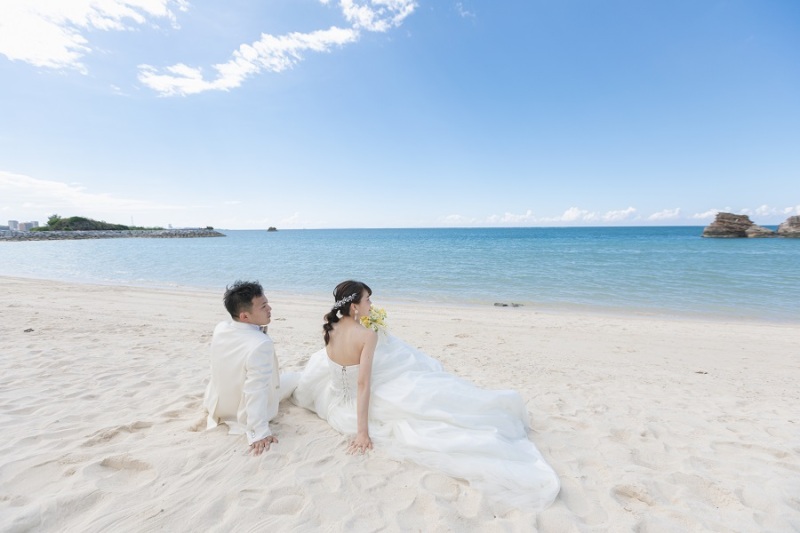 砂浜でリラックスモード♡