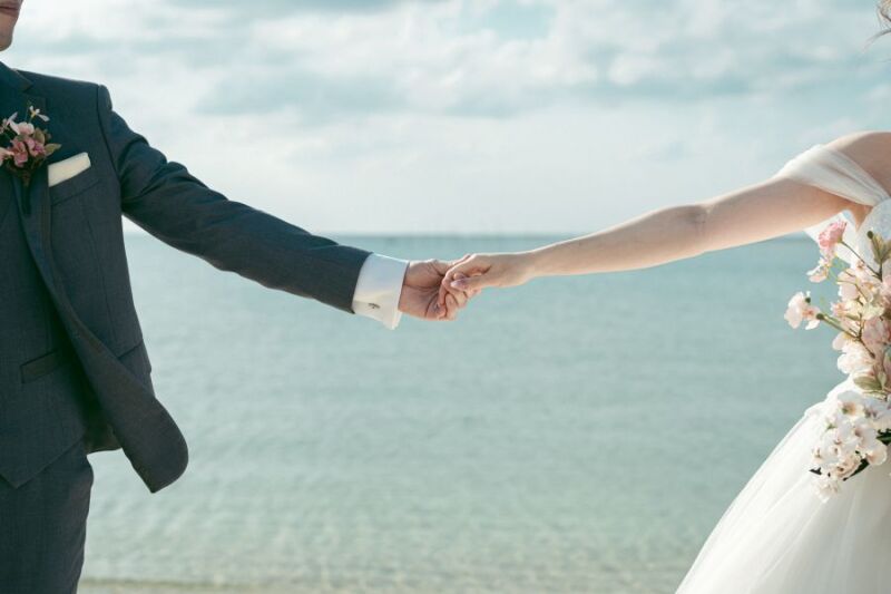 繋いだ手と手♡