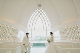 万座の教会とビーチ撮影