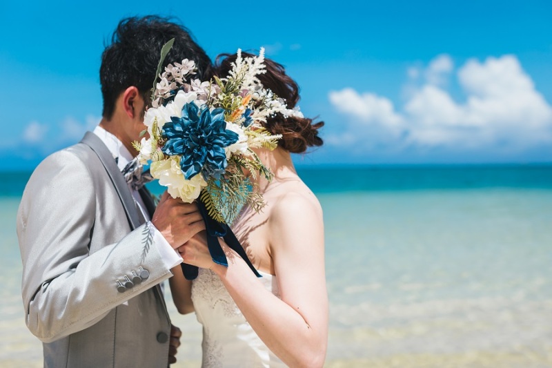 ブーケでお顔を隠しております～♡♡