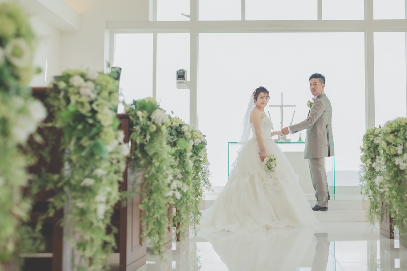 バージンロードのピューフラワーで撮りました~