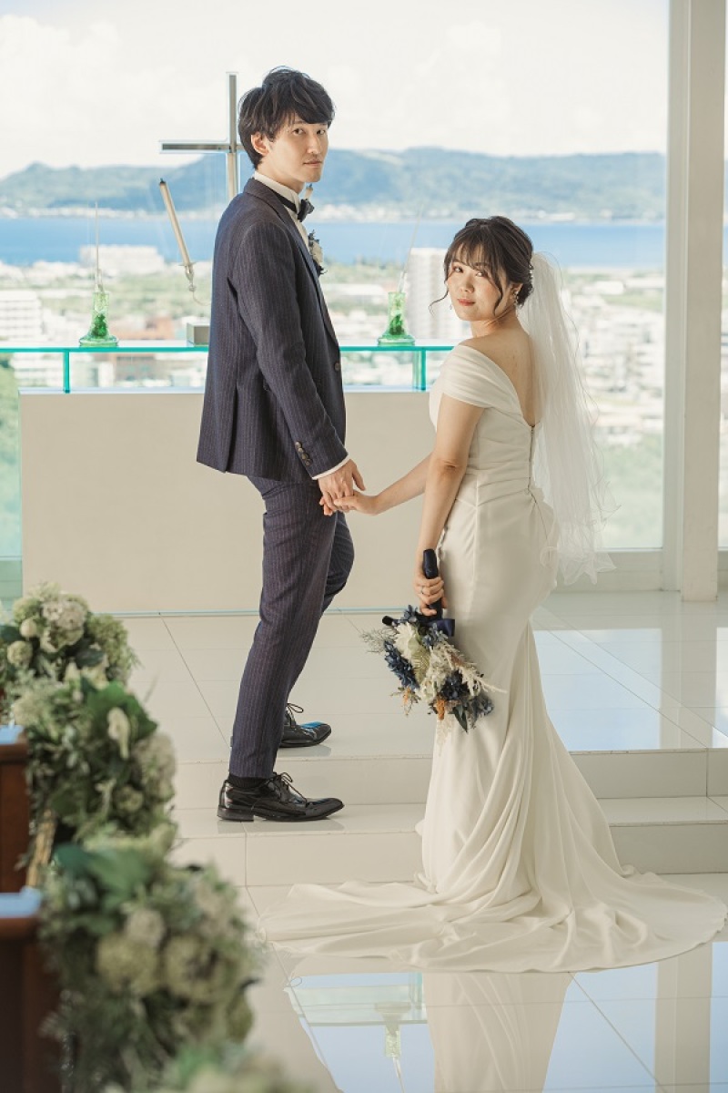 手を繋いでカメラに目線を頂きました～♪♪