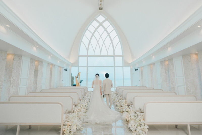 お支度が整ったらまずはチャペル撮影からスタート!