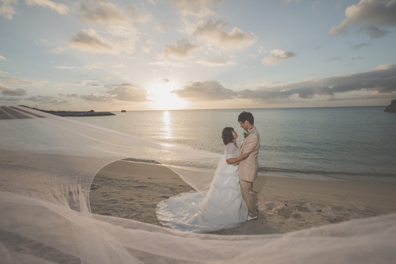 長めのトレーンを使って撮影中～♪