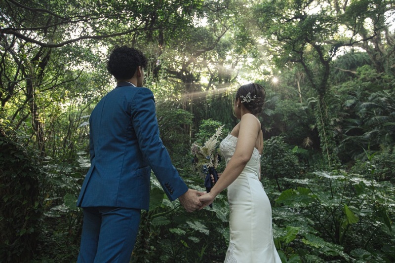 太陽の光を見つめる感じで♪♪