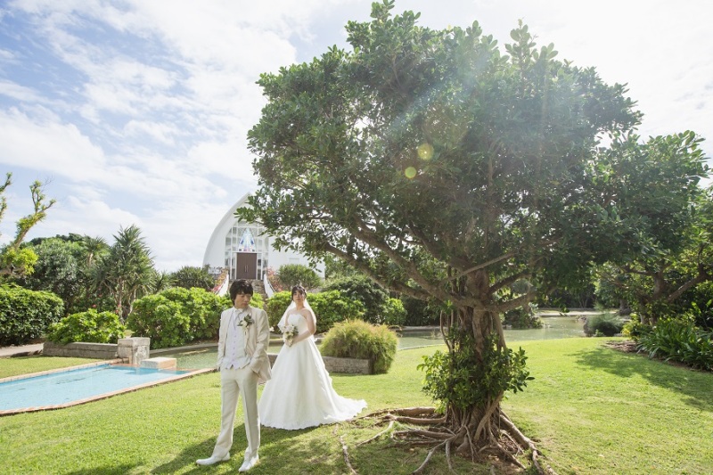 チャペルの外観付近で撮りました～☆