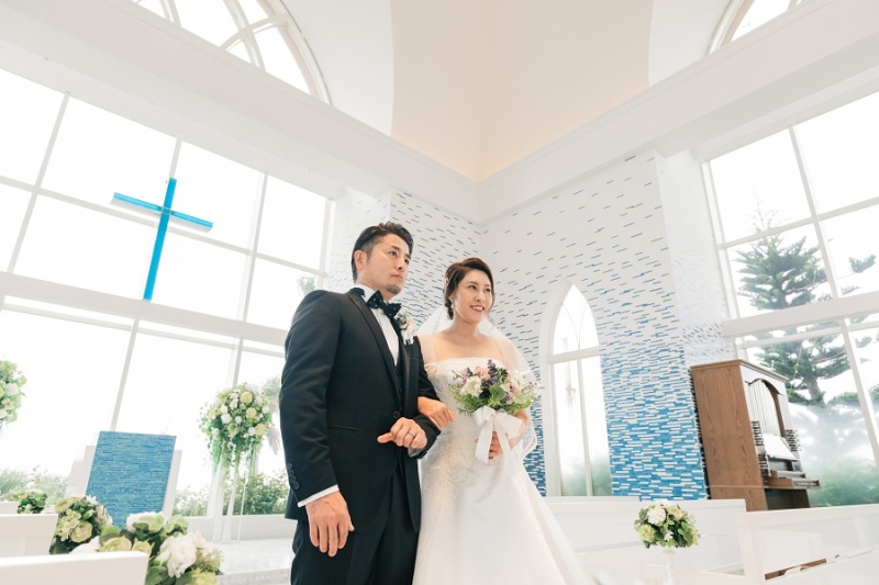 ブラックタキシード&Aラインウエディングドレス♪