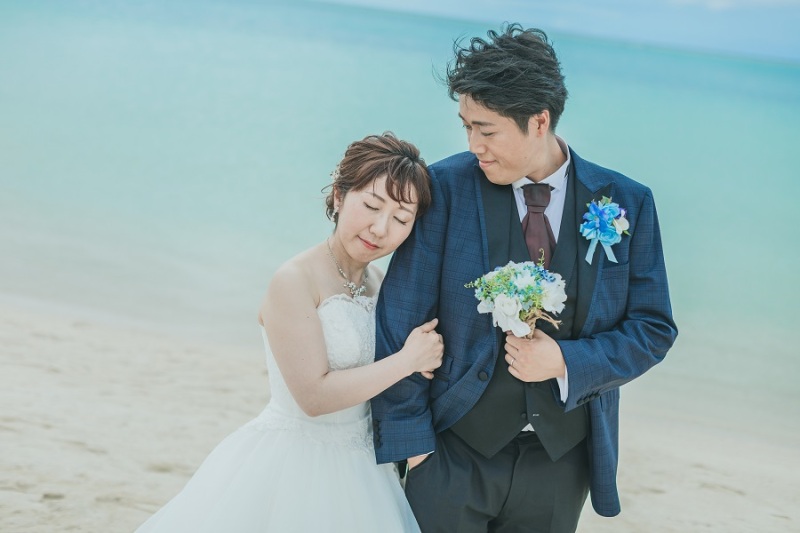 ご新郎様に寄り添ったお写真です♪