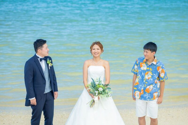 新婦様をはさんで♡