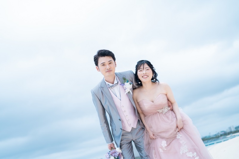 カメラをのぞき込んではい、チーズ♡