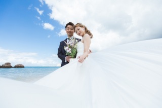 【沖縄本島】チャペル＆ビーチフォト