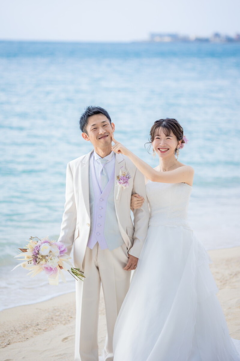 ほっぺにツンツン❤