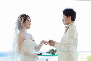 ～沖縄本島アクアルーチェ・チャペル＆ビーチフォトプラン～