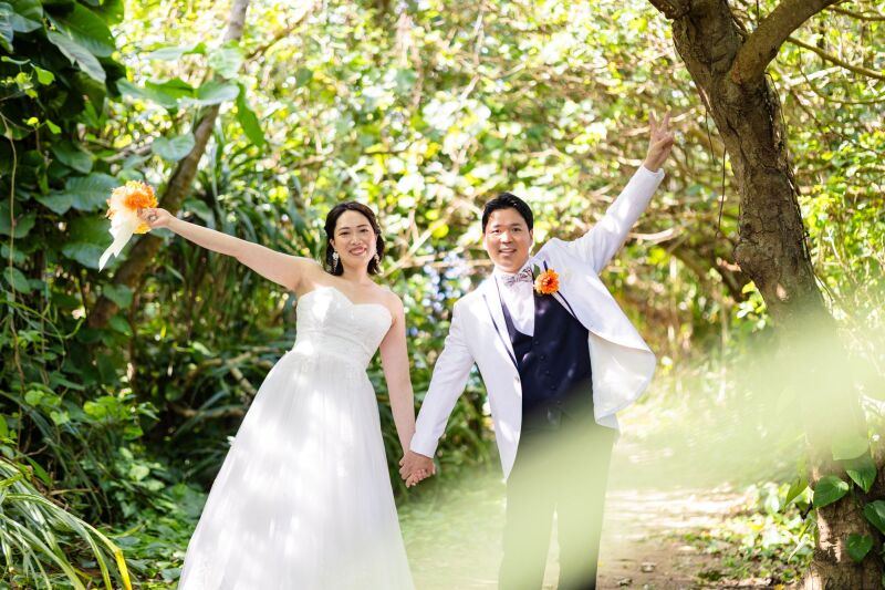 《ビーチフォトプラン》仲良しなお二人のロケーション撮影