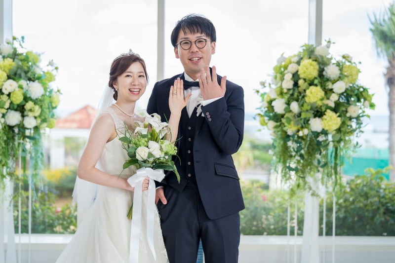 結婚指輪と一緒に撮りました~♪