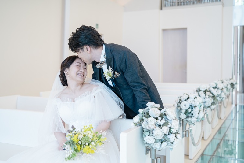 そっとおでこにキスしちゃいました~♡