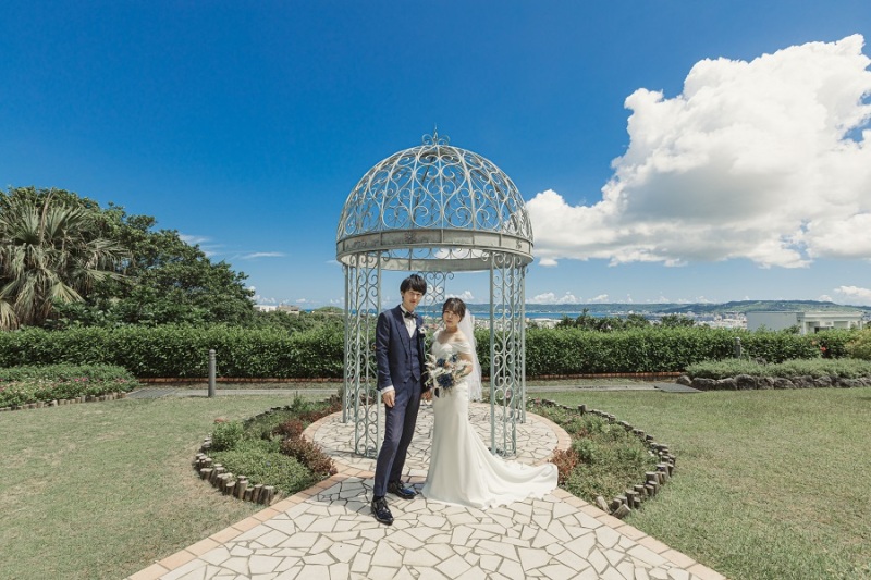 外観のガゼボにてお写真を撮りました～！