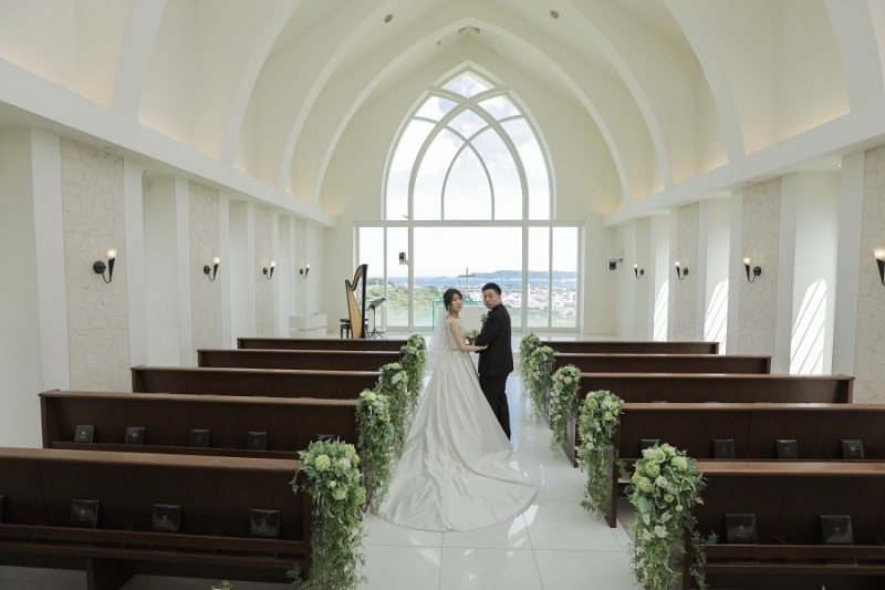 チャペルと一緒に全体写真を撮りました☆