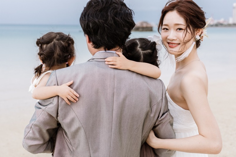 大好きなパパの抱っこで~~♪