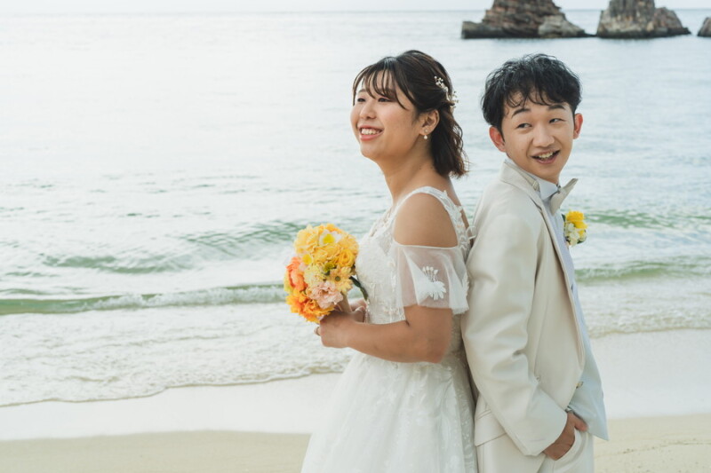 背中合わせショット