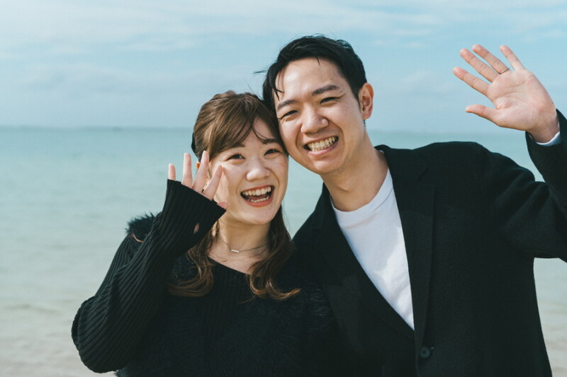 《私服ビーチフォトプラン》無邪気な笑顔が素敵なお二人♡