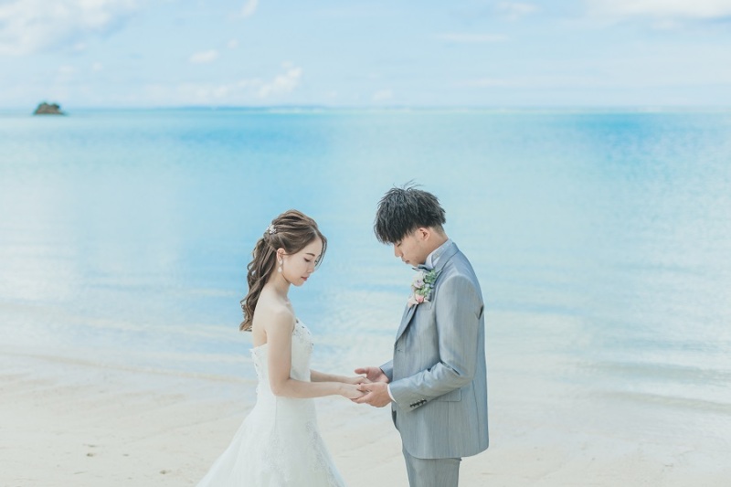 手をとりあって♡