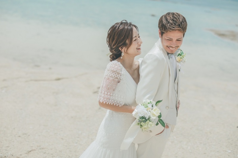 ご新郎様は白タキシードです♡