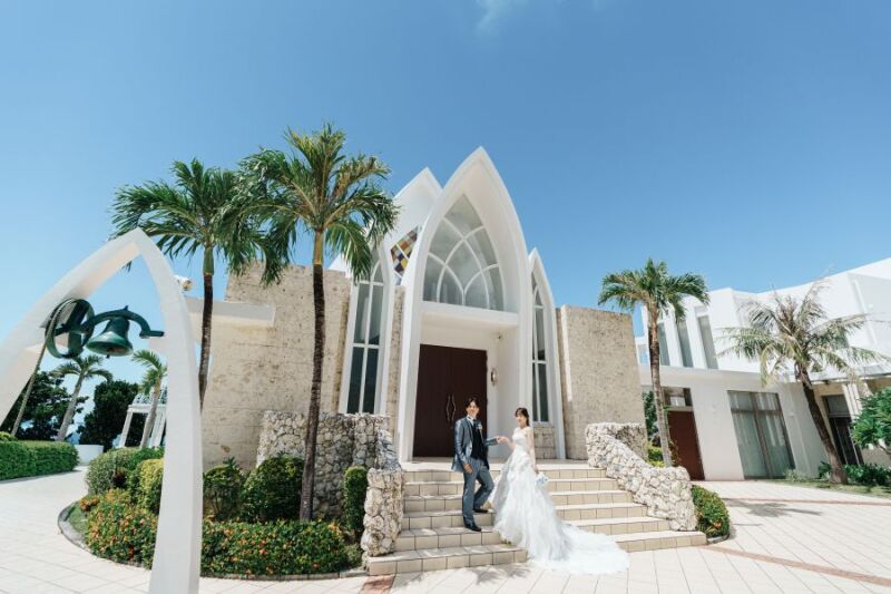 《アクアグレイスCHAPEL ＆ ビーチ PLAN》青空に映えるチャペル撮影♪