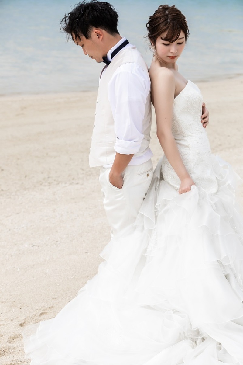 かっこよくポーズを決めるお二人♡