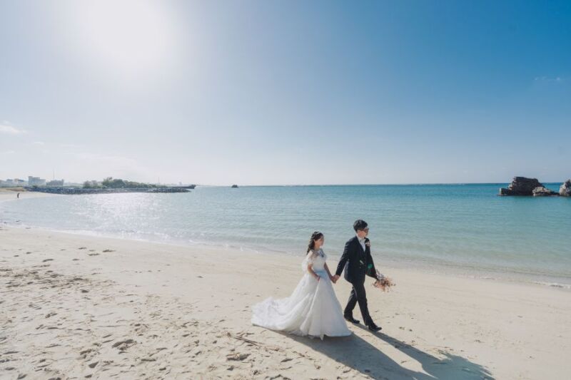 冬晴れの空のもと