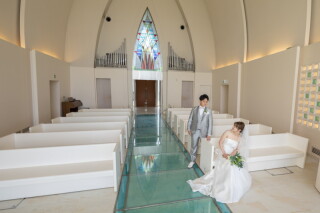 万座の教会でのウェディングフォト♡