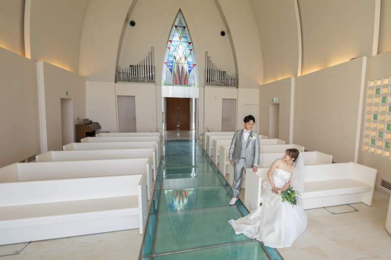 万座の教会でのウェディングフォト♡