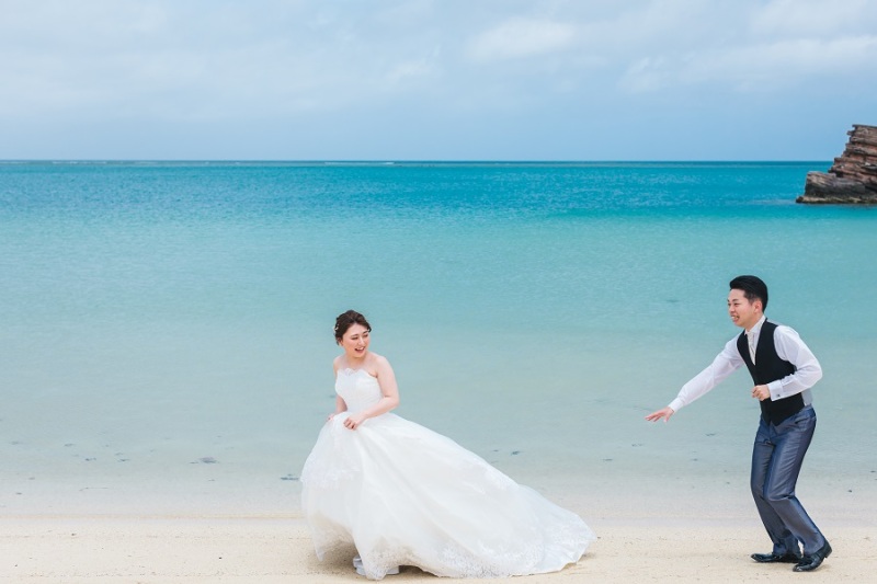 新婦様を追いかけてアラハビーチを疾走☆彡