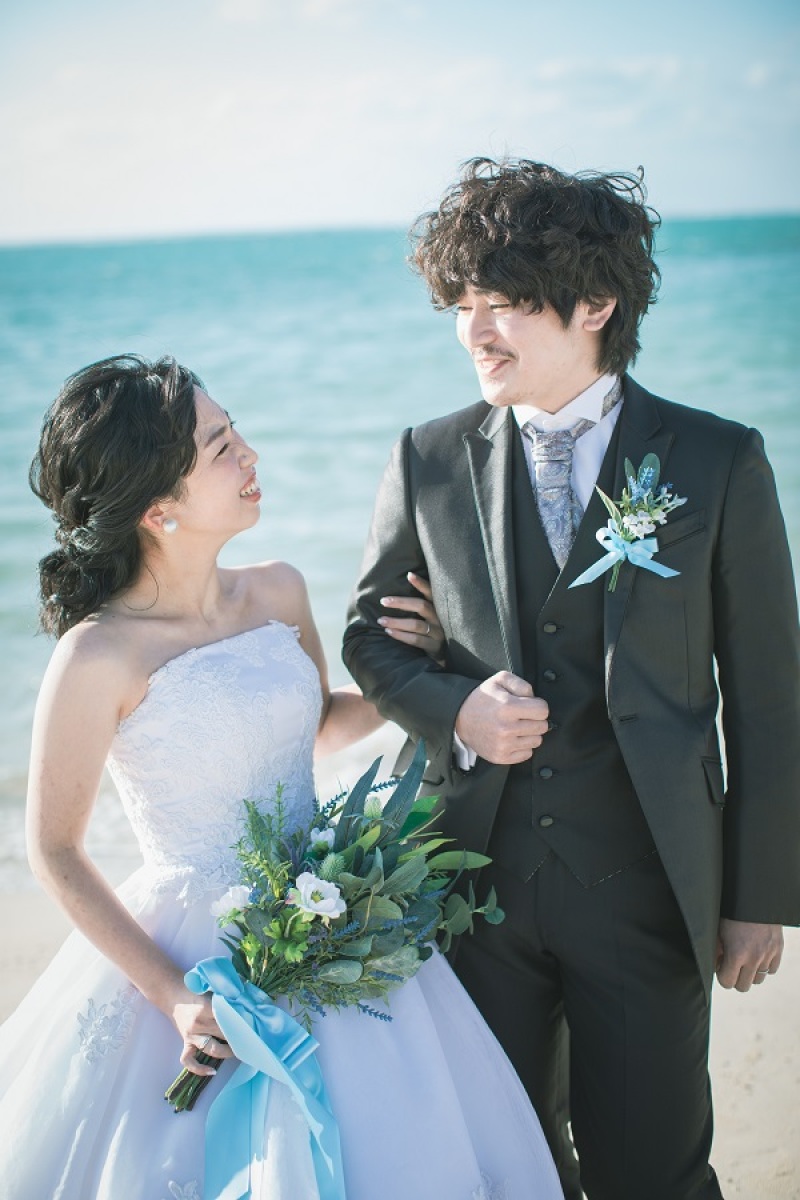 お二人の自然な感じが更に素敵な写真に☆