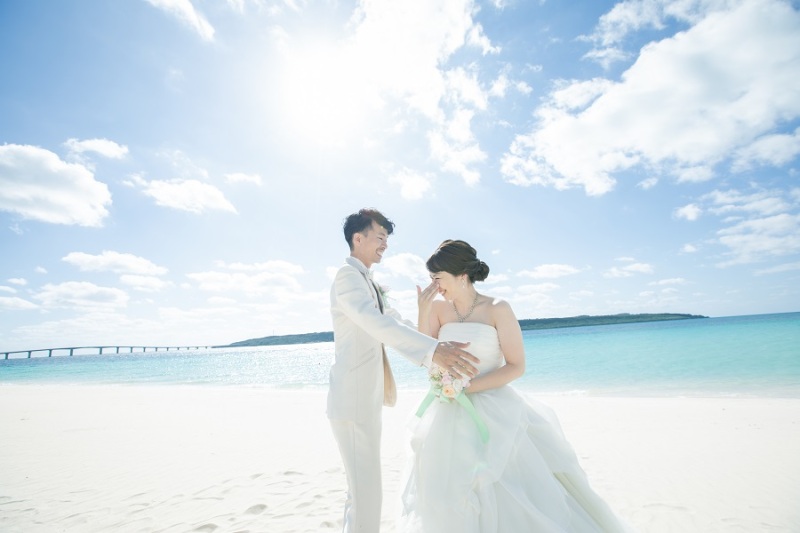 ご新婦様、思いっきり笑ってます~♡