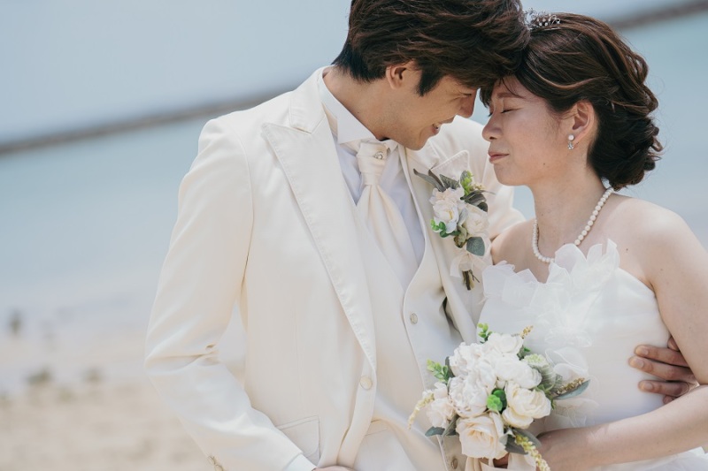 おでことおでこをくっつけたお写真を撮影中です